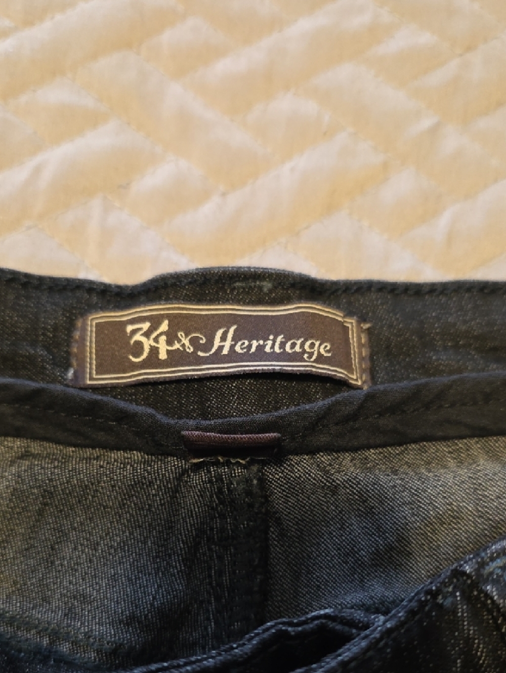 Heritage Men's Straight-Leg Jeans in Dark Gray-Black Wash - Picture 2 of 4